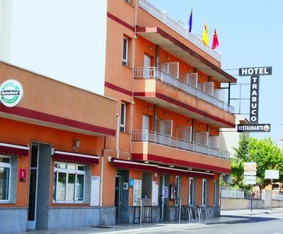 Fachada Hotel Trabuco